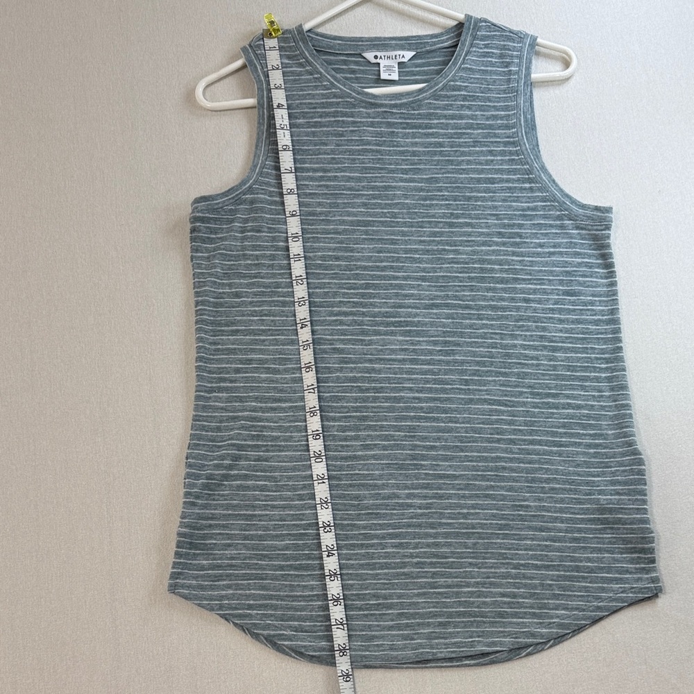 Athleta Gray & White Striped Sleeveless Tank - Picture 4 of 6